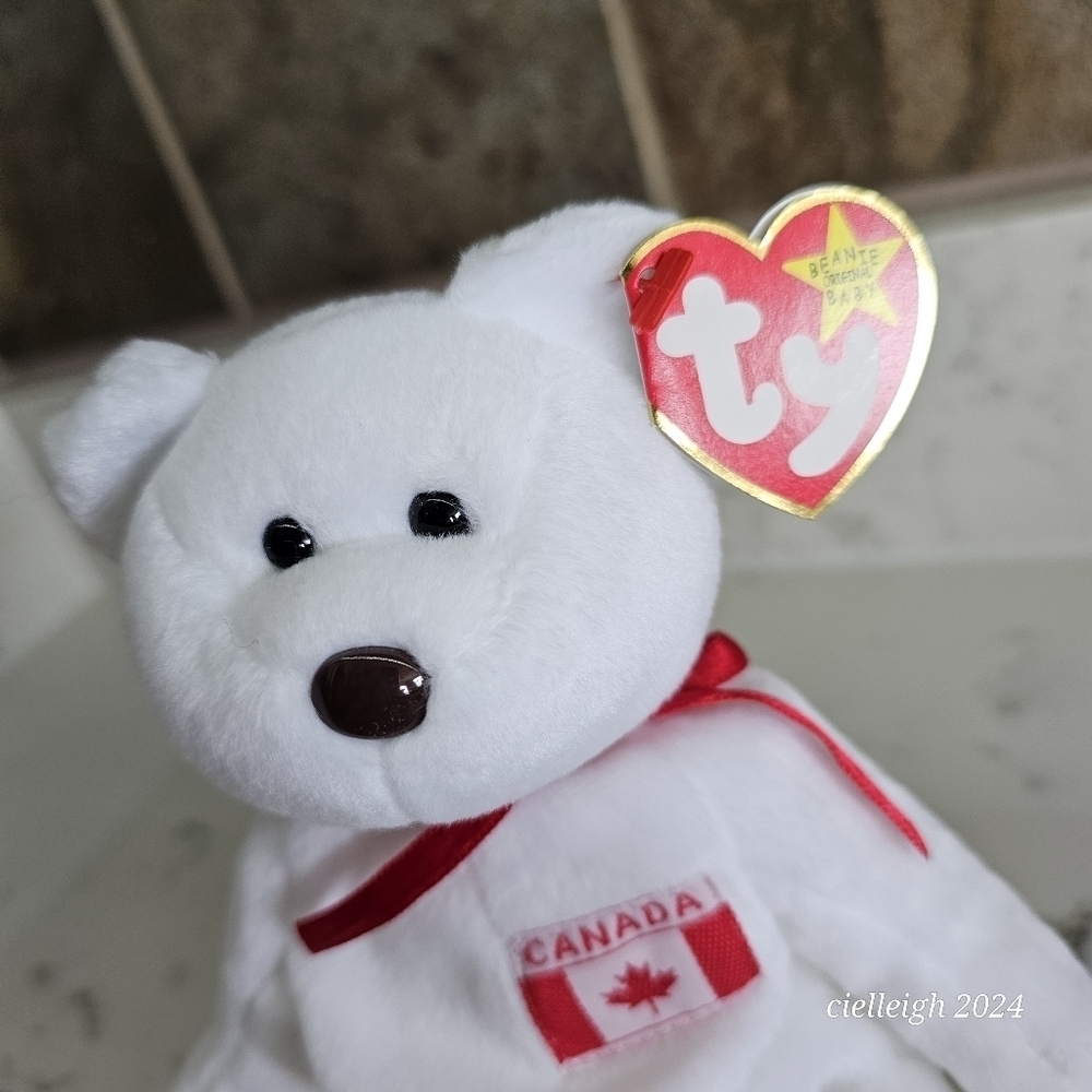 Maple The Bear TY Beanie Baby - Picture 3 of 5